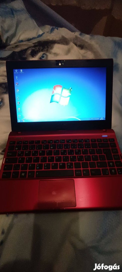 Asus Eee Pc R252B laptop , jó akku