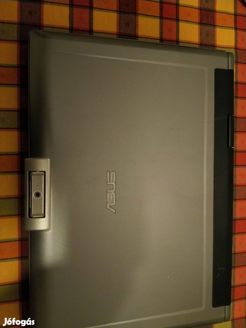 Asus F5R laptop 