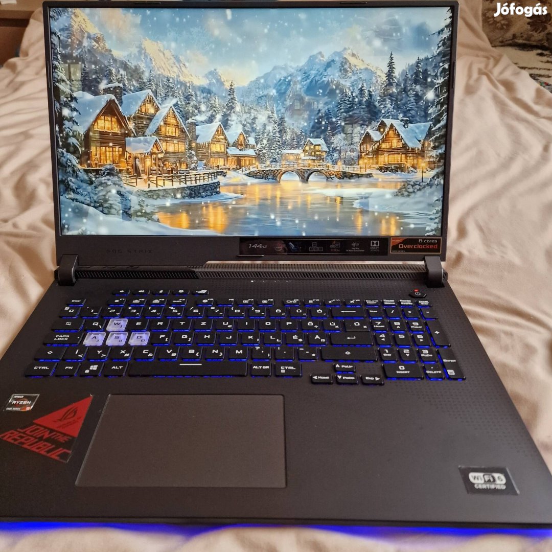 Asus G17 g713QM gamer laptop 