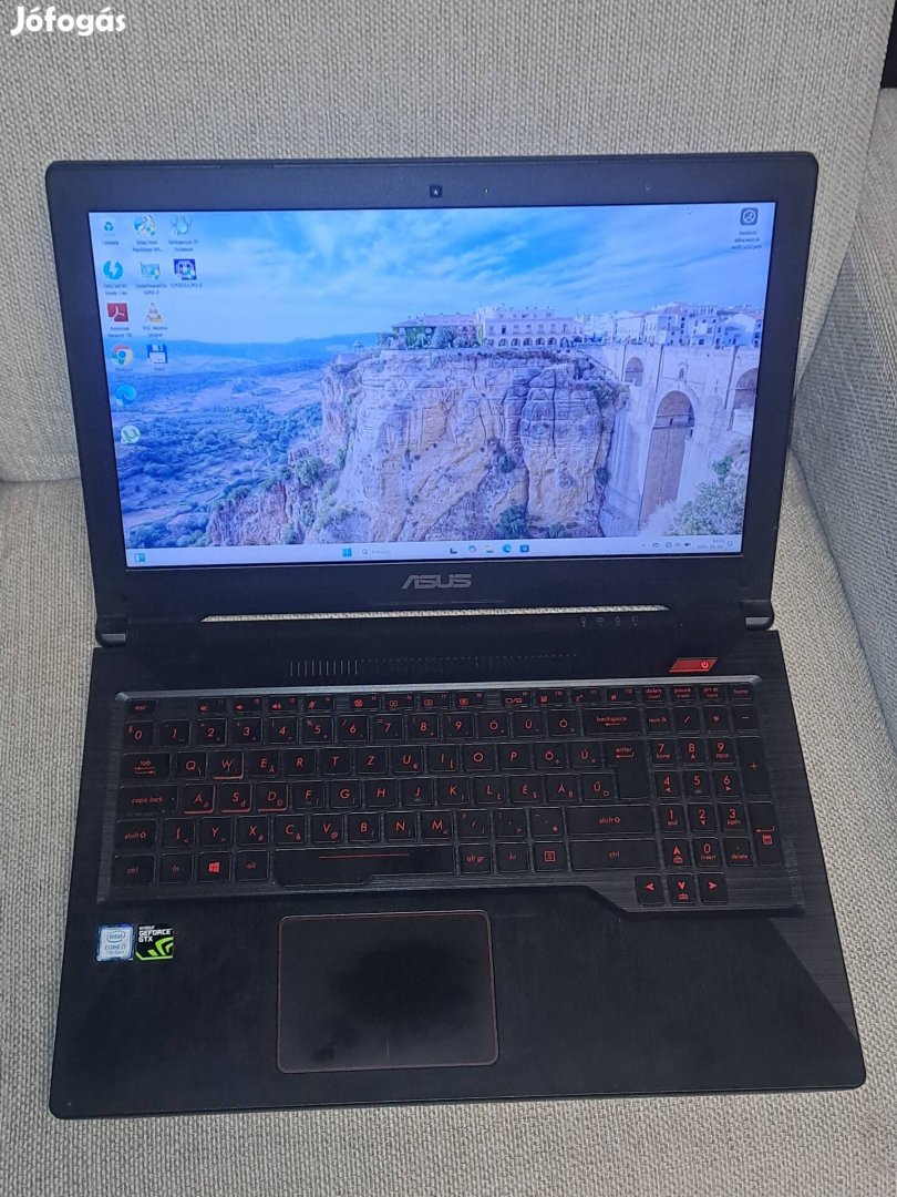 Asus Gamer notebook, i7