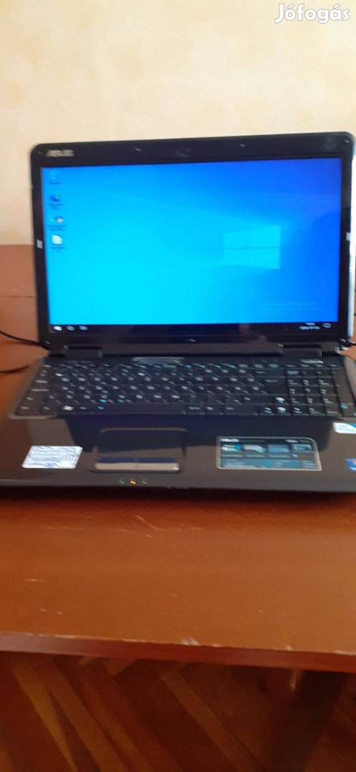 Asus K50IJ laptop