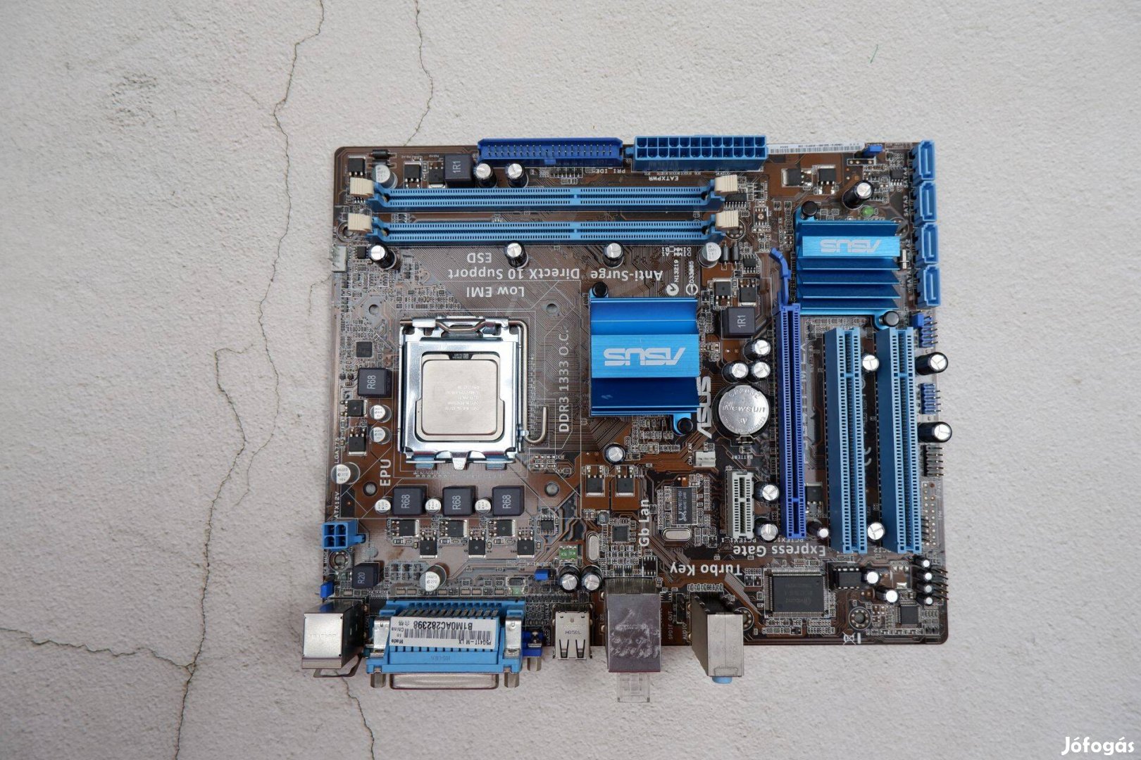 Asus P5G41T-M LX számítógép alaplap DDR3 775 Intel E5700 kis hibával