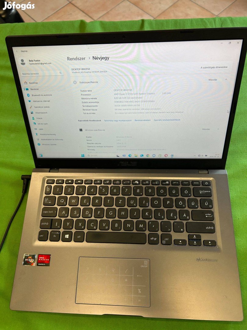 Asus ROG Strix G15 G512LI Notebook