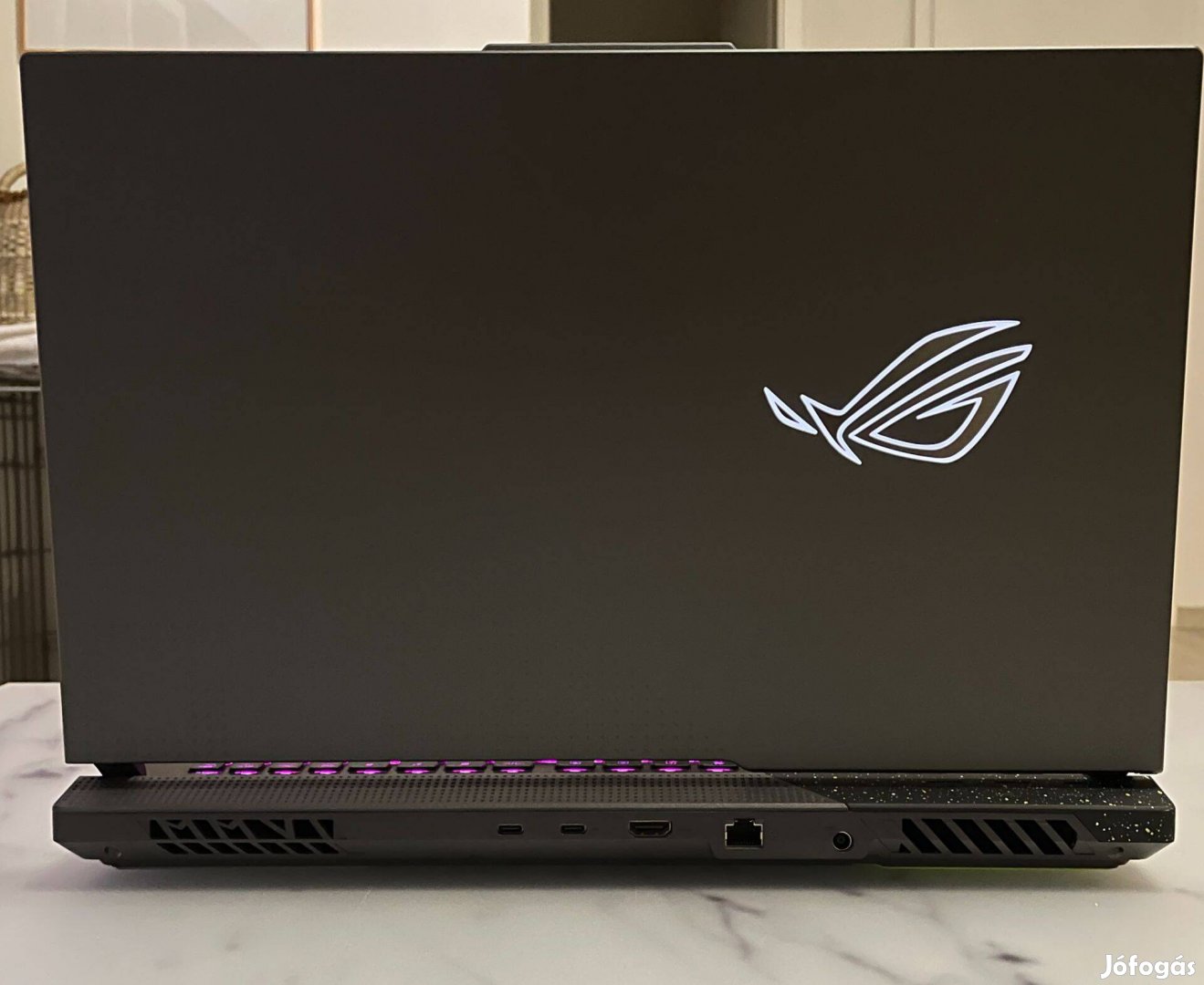 Asus ROG Strix G17 G713PV / 4060 / Ryzen 9 7945HX / 32GB