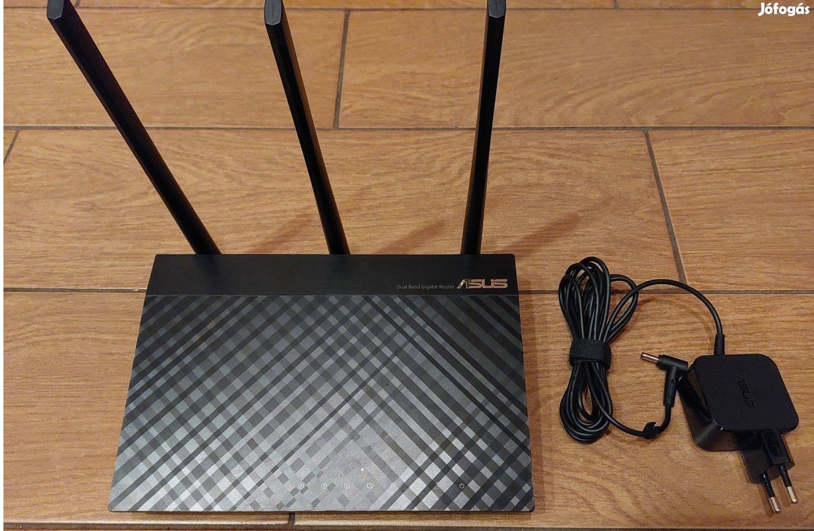 Asus RT-AC66U-B1 router