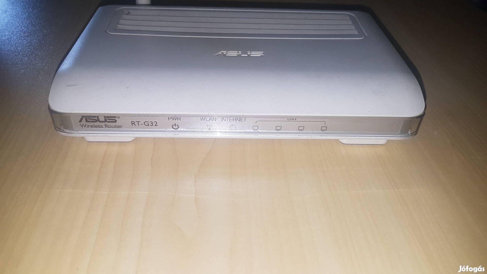 Asus RT-G32 router 10/100 Mbit/s