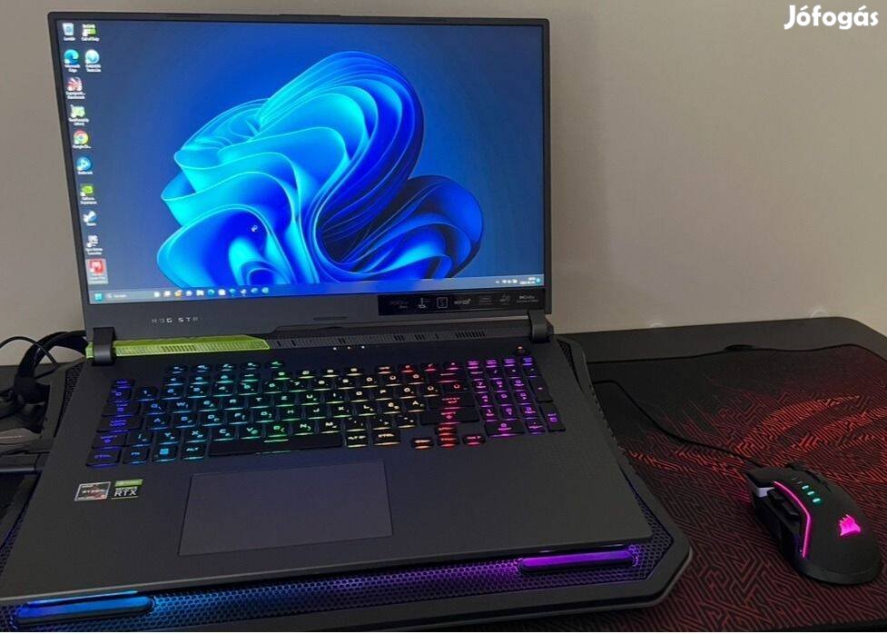 Asus Rog G713RS-KH058W ajándék XXL egérpaddal