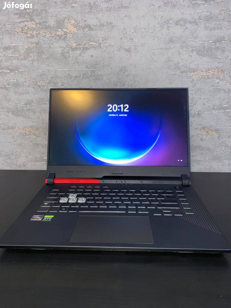 Asus Rog Strix G513QC laptop + laptophűtő