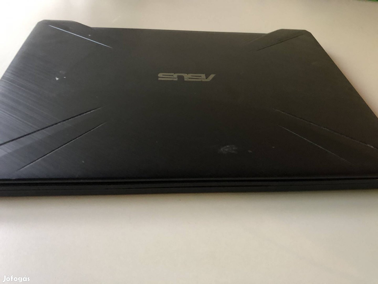 Asus Tuf Fx505DT gaming laptop