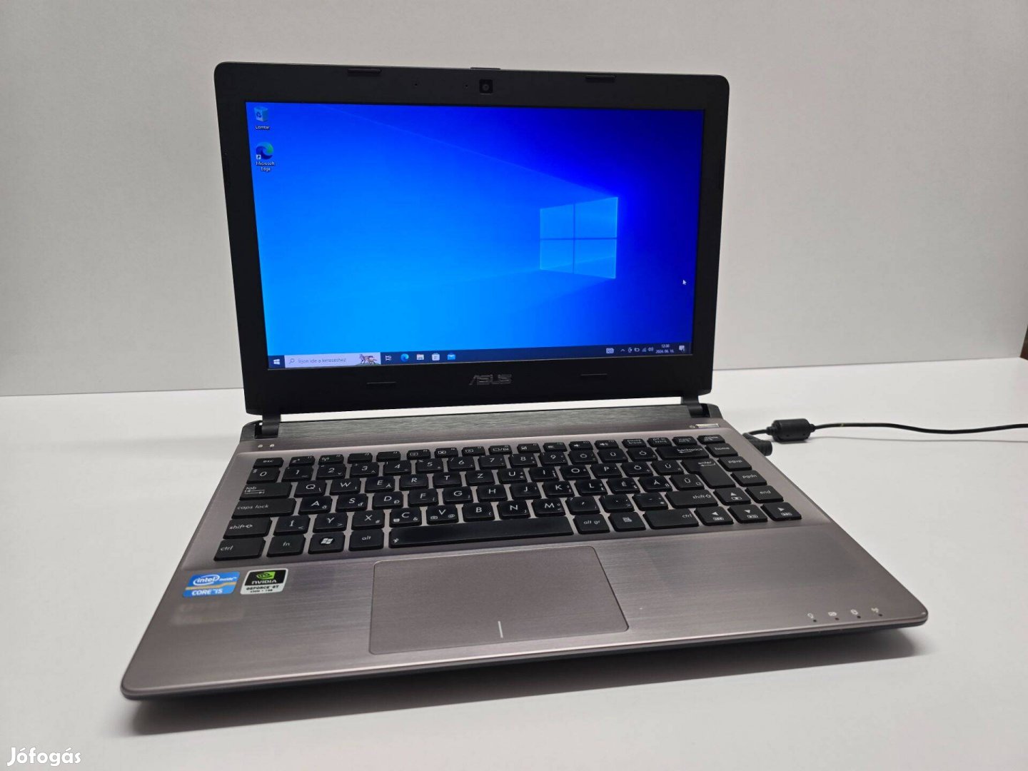 Asus U32V Notebook i5-3210M/4GB/120GB/Nvidia/Win10Pro