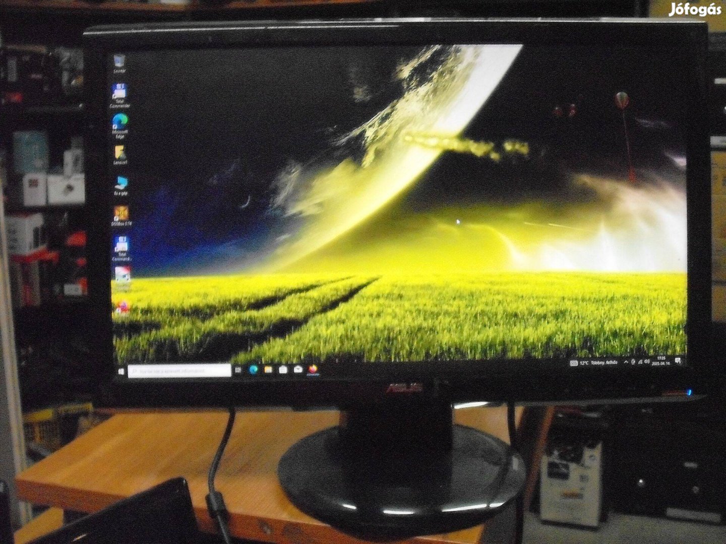 Asus VH228D Full HD monitor akcióó!
