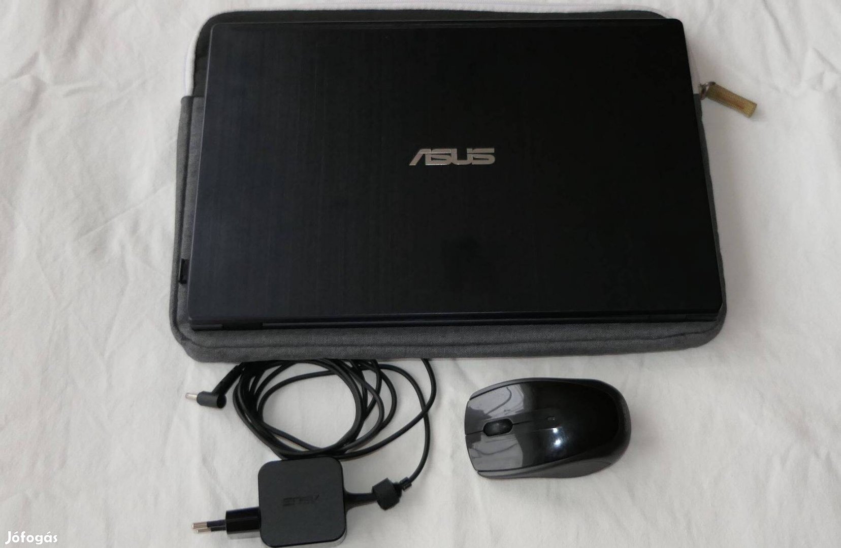 Asus Vivobook E410 notebook