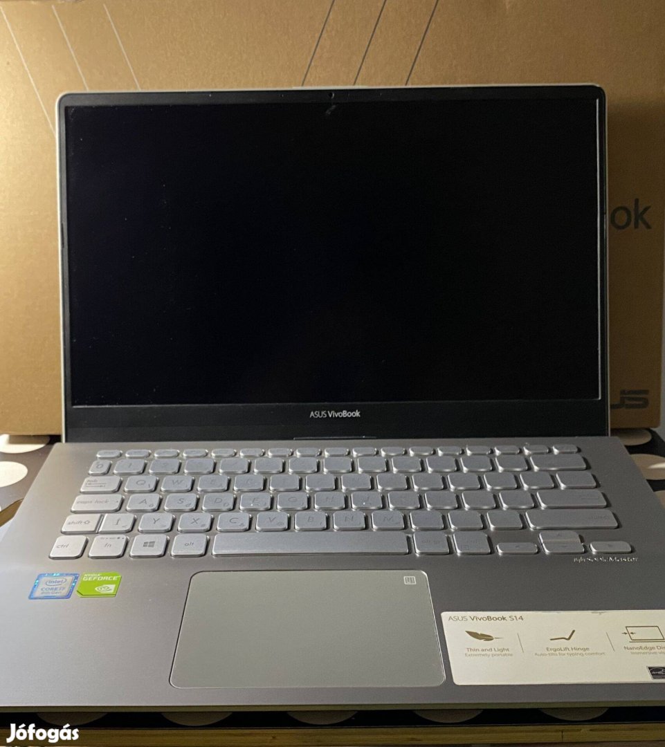 Asus Vivobook S14 Ajándék kiegészítőkkel!