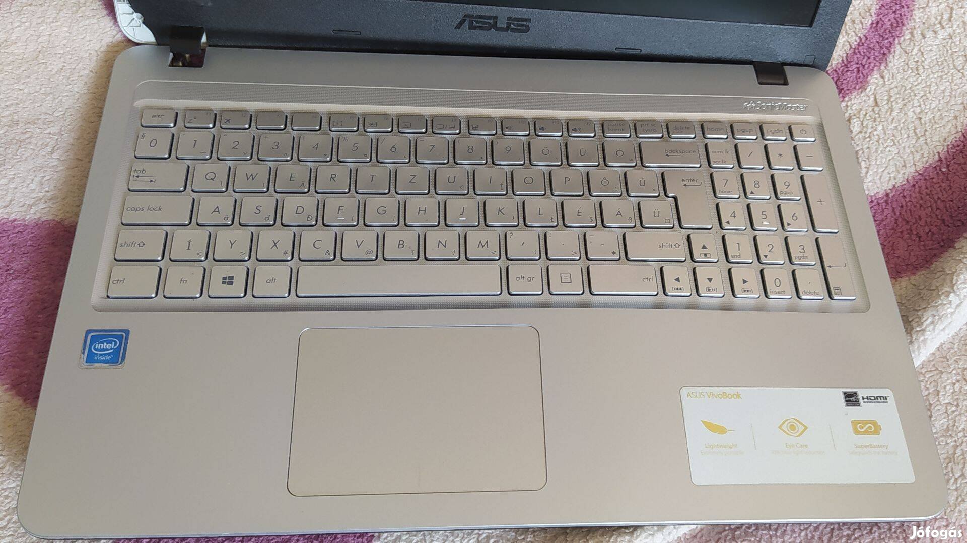 Asus X543m alkatrésznek