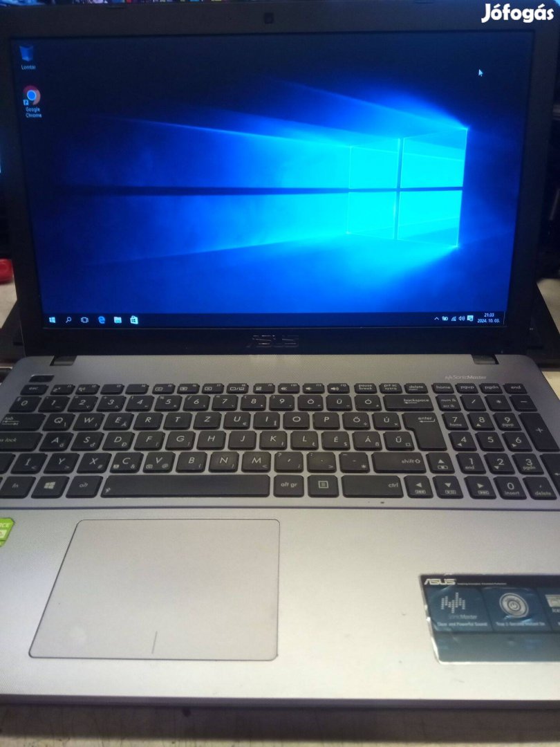 Asus X550C i3-as laptop