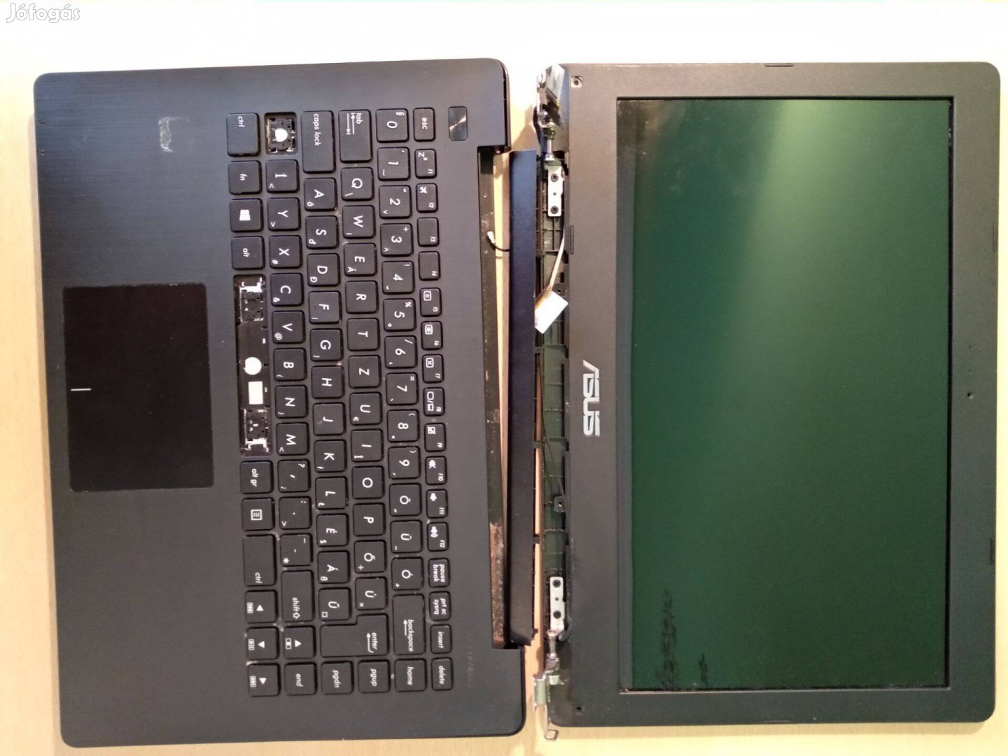 Asus X550Z, F551M, X453S típusú hibás laptopok eladóak alkatrészenként
