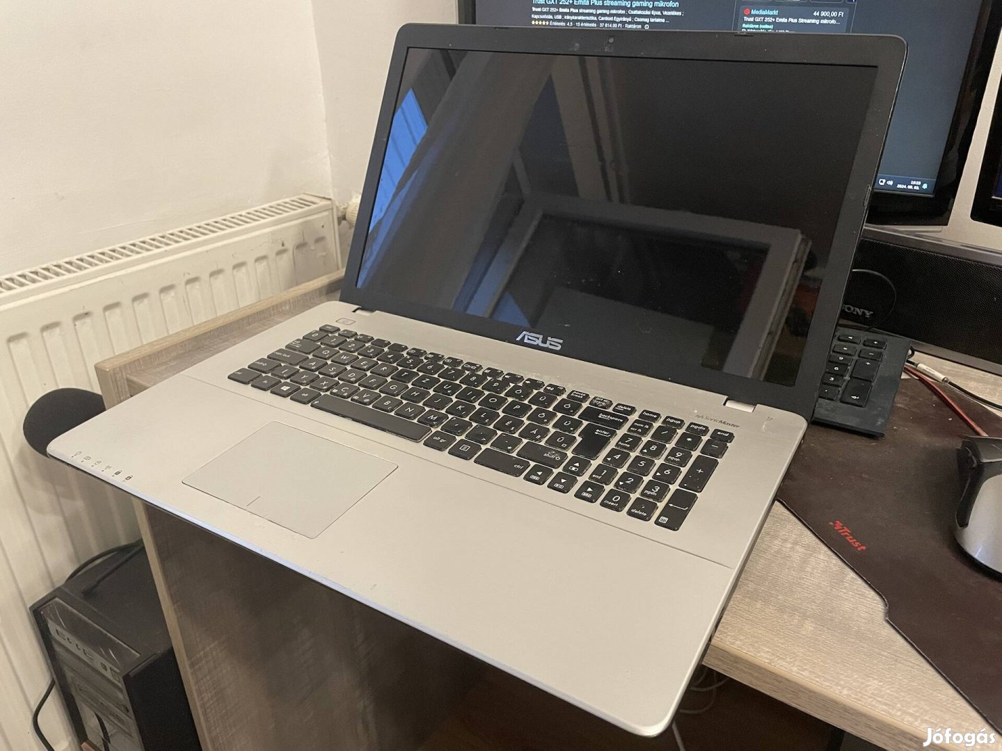 Asus X750L alkatrésznek