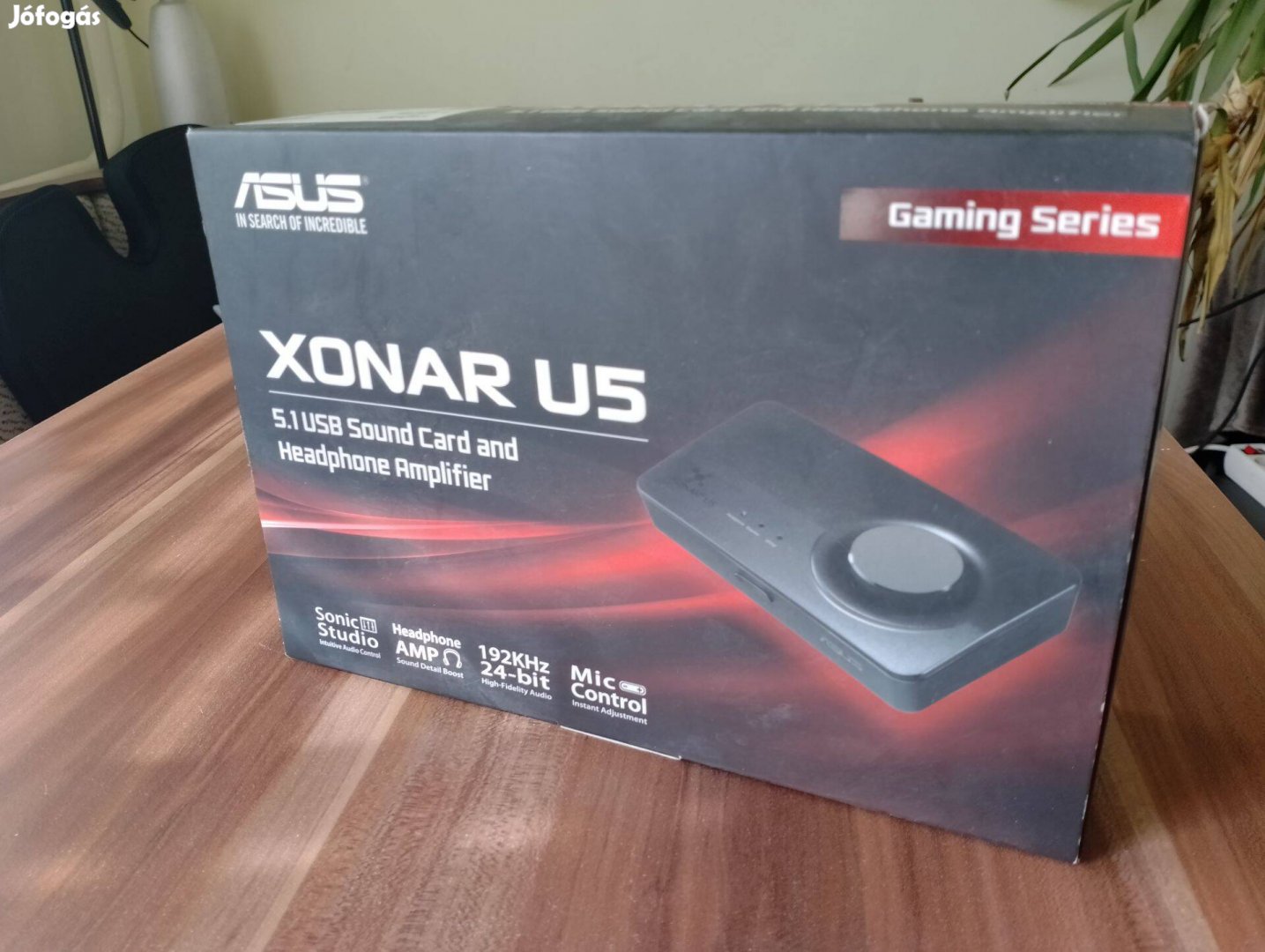 Asus Xonar U5 Kompakt, 5.1 csatornás USB hangkártya és fejhallgató-erő