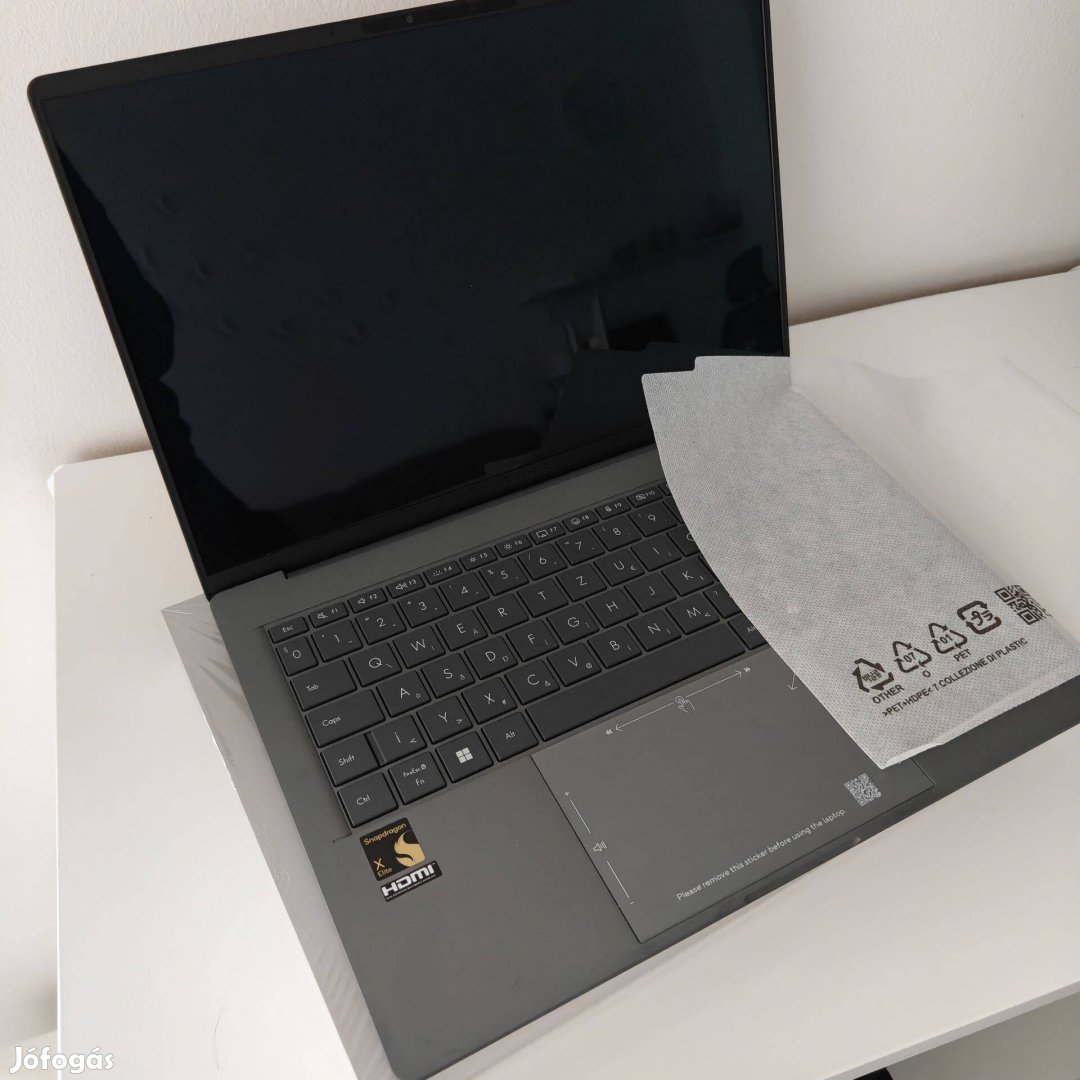 Asus Zenbook UX3407 1kg Ultrabook, Snapdragon X-Elite,