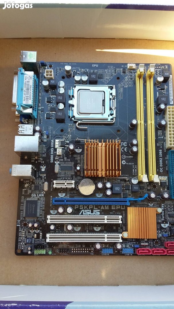 Asus alaplap Intel core 2 quad 2.4 ghz processzor 