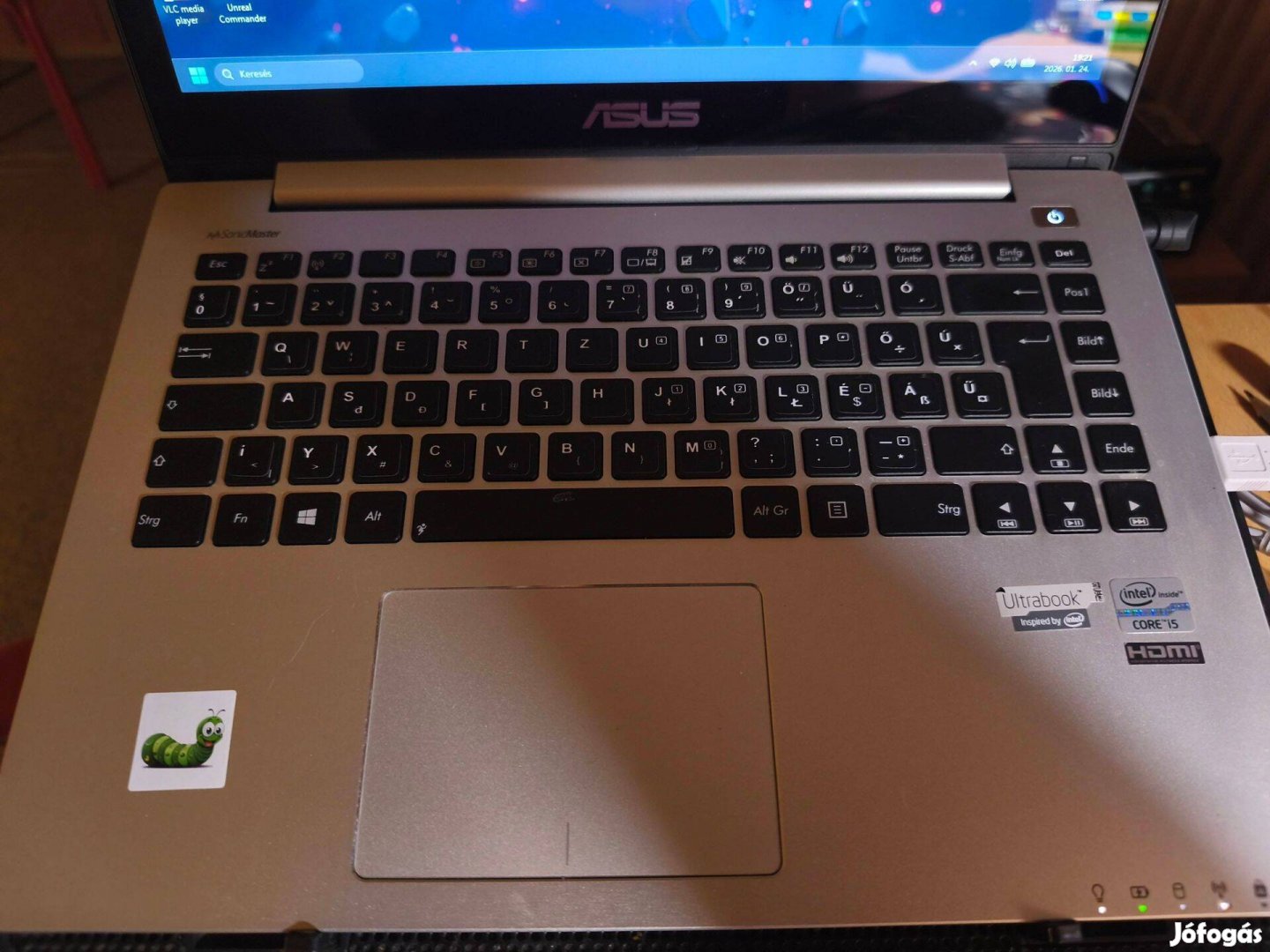 Asus i5 2x4gb 240gb ssd vadi uj akksi! érintöképernyös!