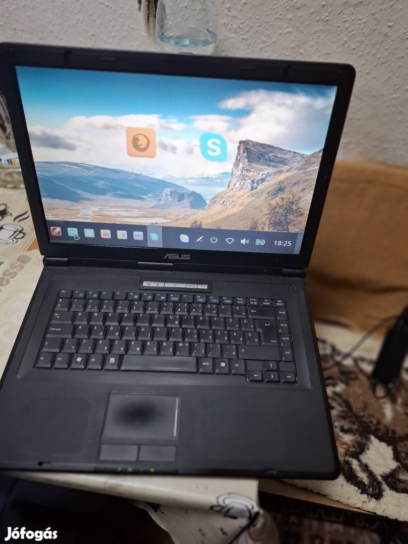 Asus laptop alkarésznek