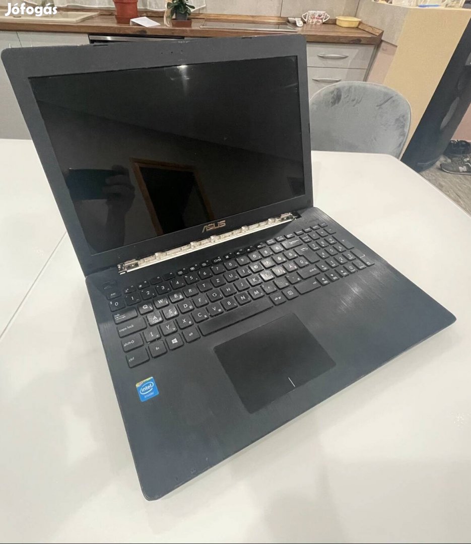 Asus laptop eladó