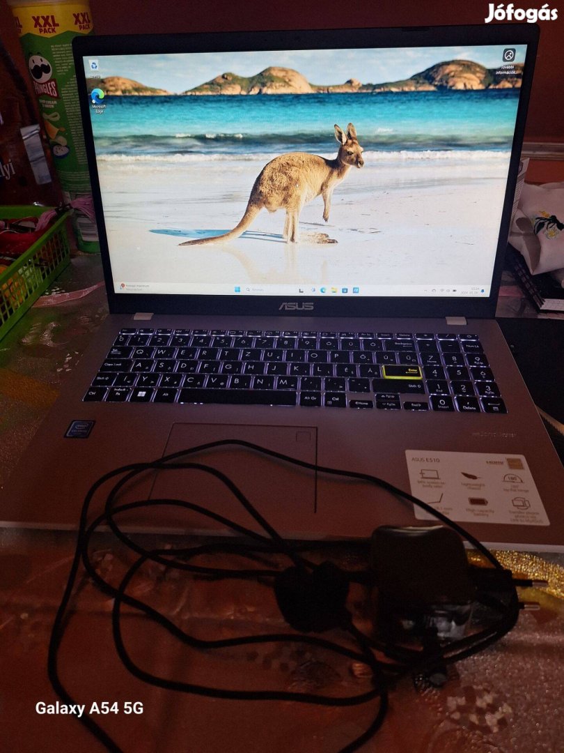 Asus laptop jó