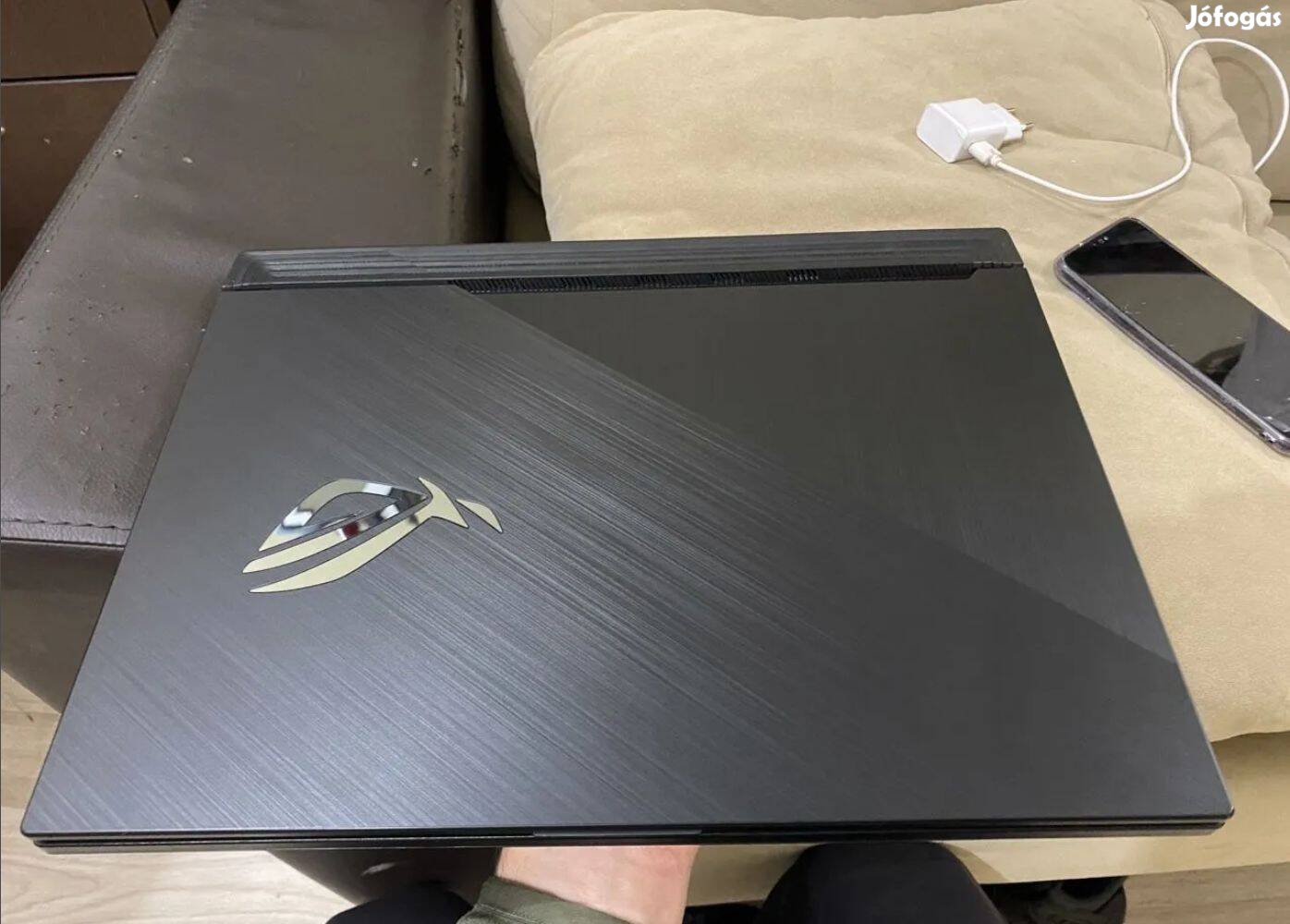 Asus rog strix gamer laptop eladó Geforce Gtx 1660Ti 6GB