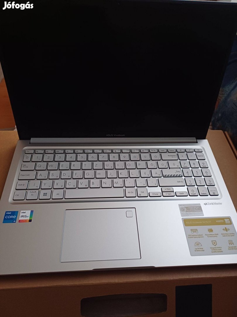 Asus vivo boox laptop eladó