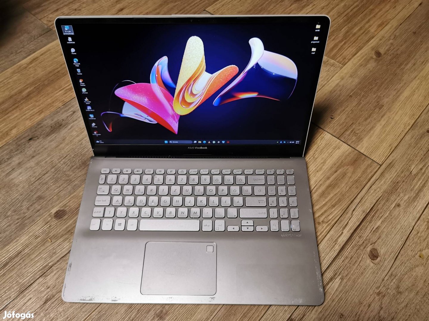 Asus vivobook i5 8gen laptop