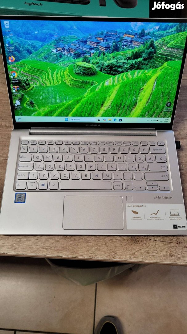 Asus vivobook s13, i3-8145, SSD, használatra kész