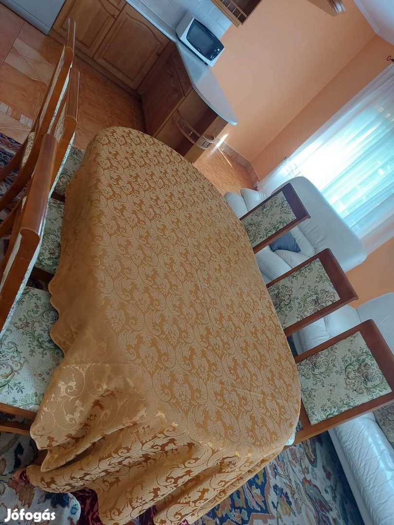 Asztal 6 székkel eladó