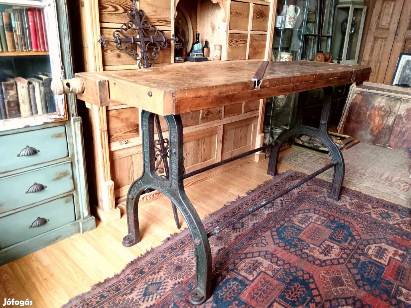 Asztal, pult magasságú industrial asztal, ipari stílusú