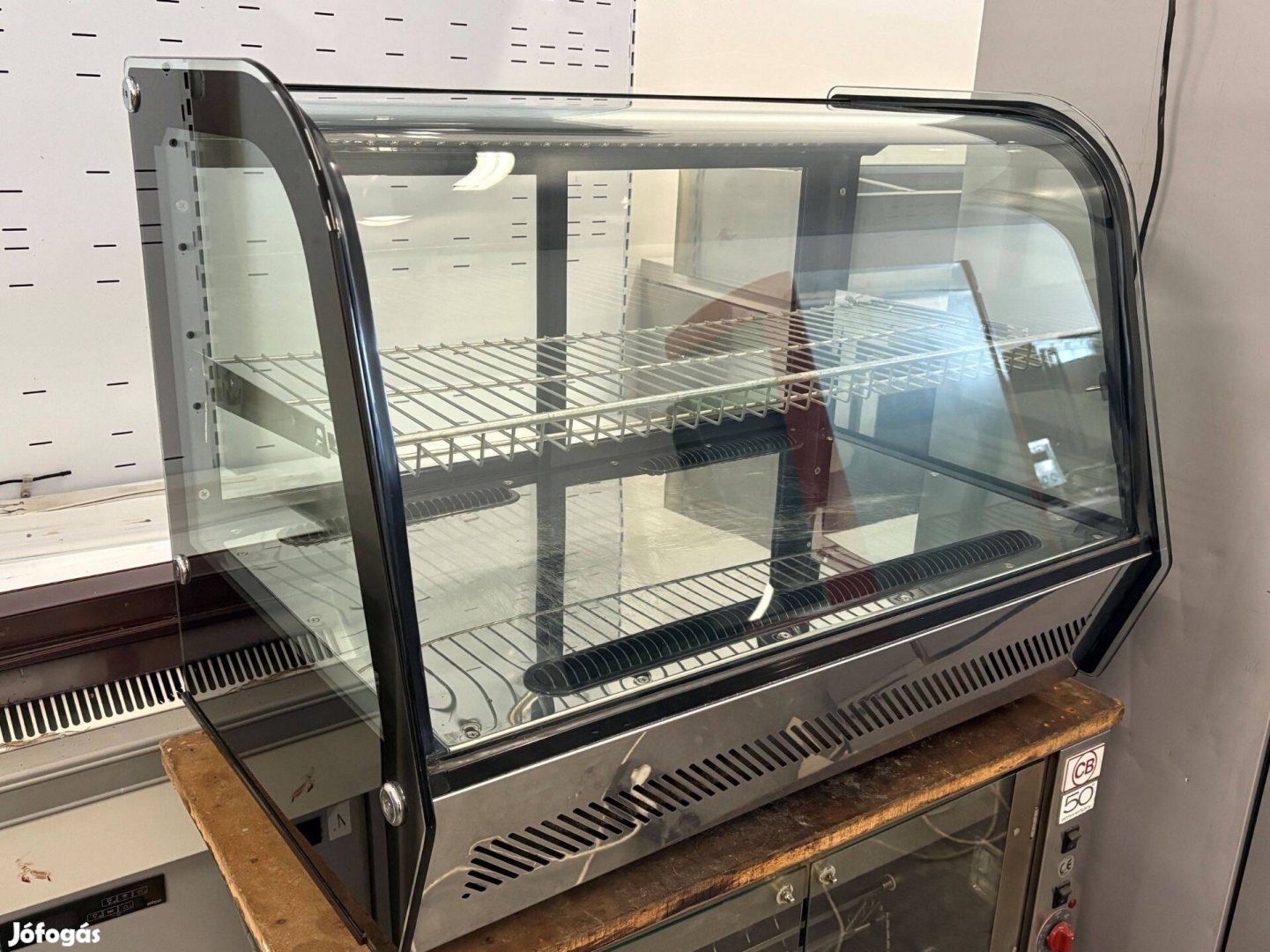 Asztali hűtővitrin Vitrines hűtő szép állapotban