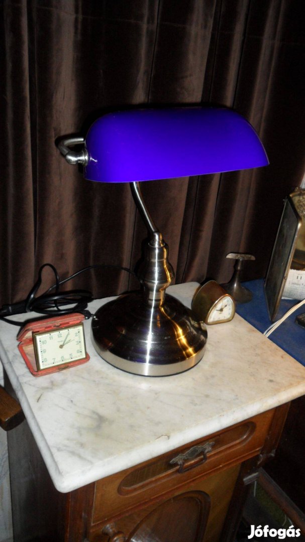 Asztali kék burás dönthető minőségi lámpa és régi lakás kiegészítő