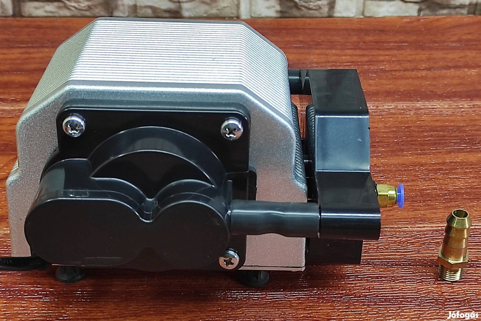 Asztali mini légsűrítő lézervágó géphez gyorsabb és mélyebb