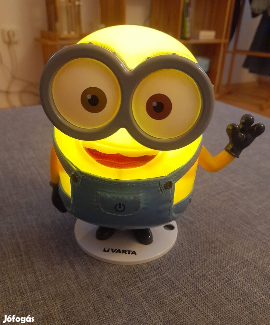 Asztali minions elemes éjjeli lámpa 