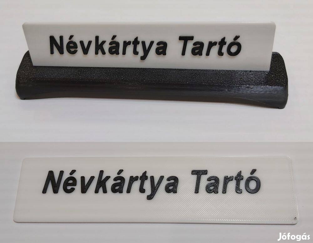 Asztali névtábla tartó, talp+névtábla, a tábla felirat (verzio1)