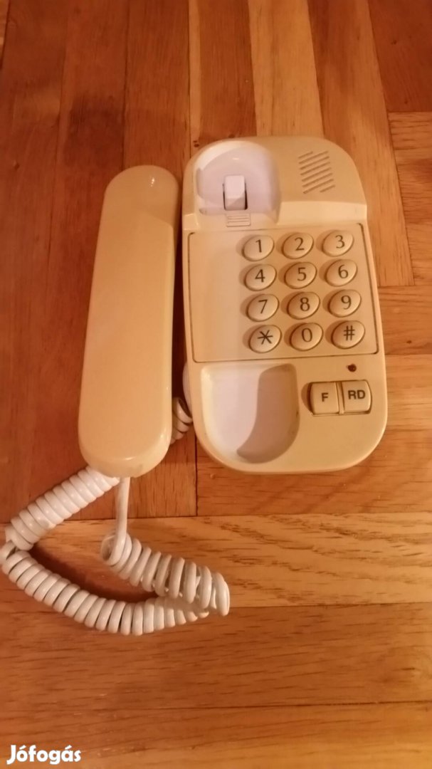 Asztali vonalas telefon 