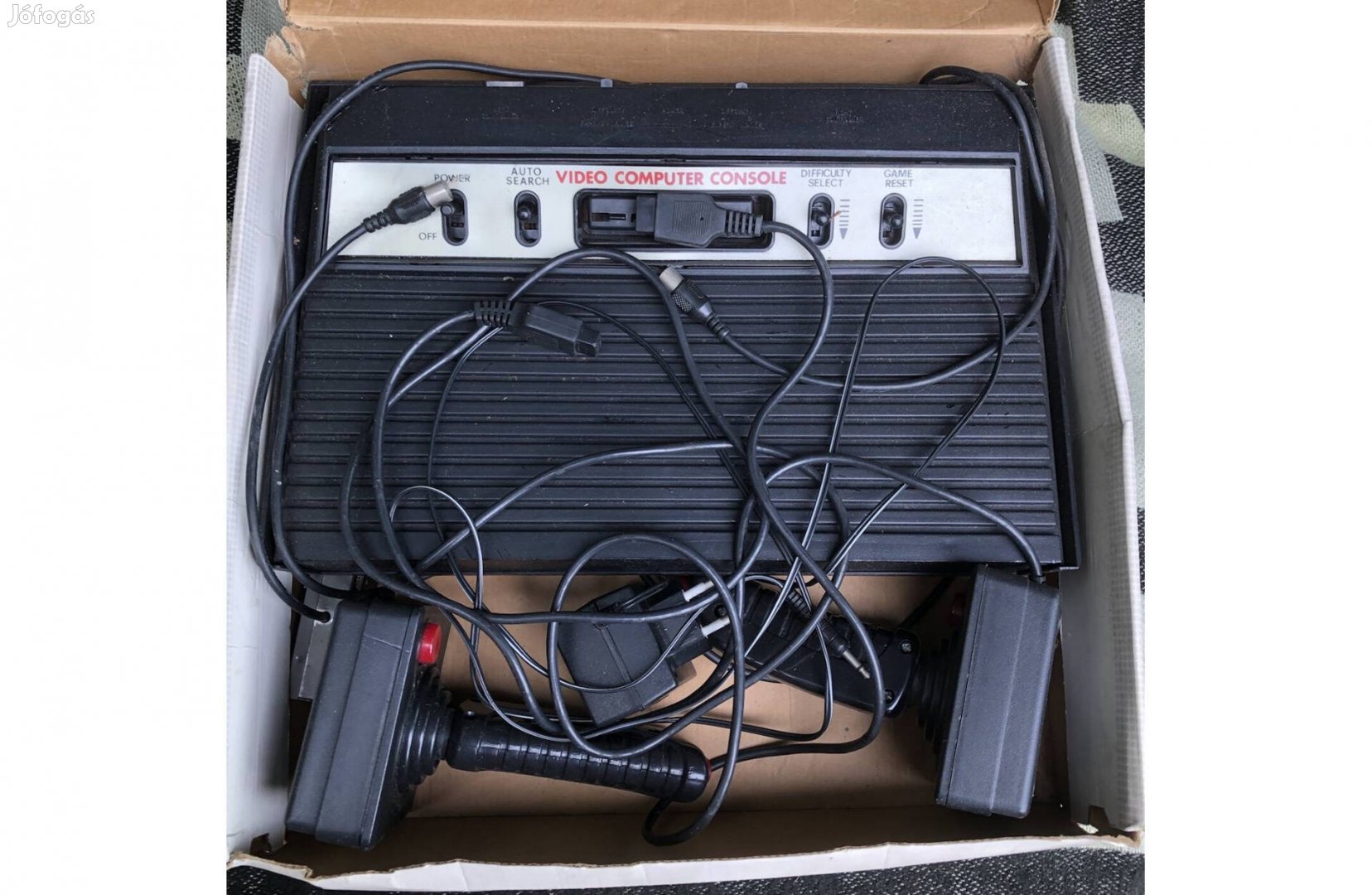 Atari 2600 számítógépes tv játék eredeti dobozában 45000 Ft:Lenti