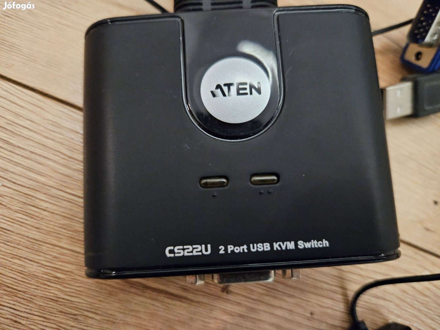 Aten CS22U KVM switch