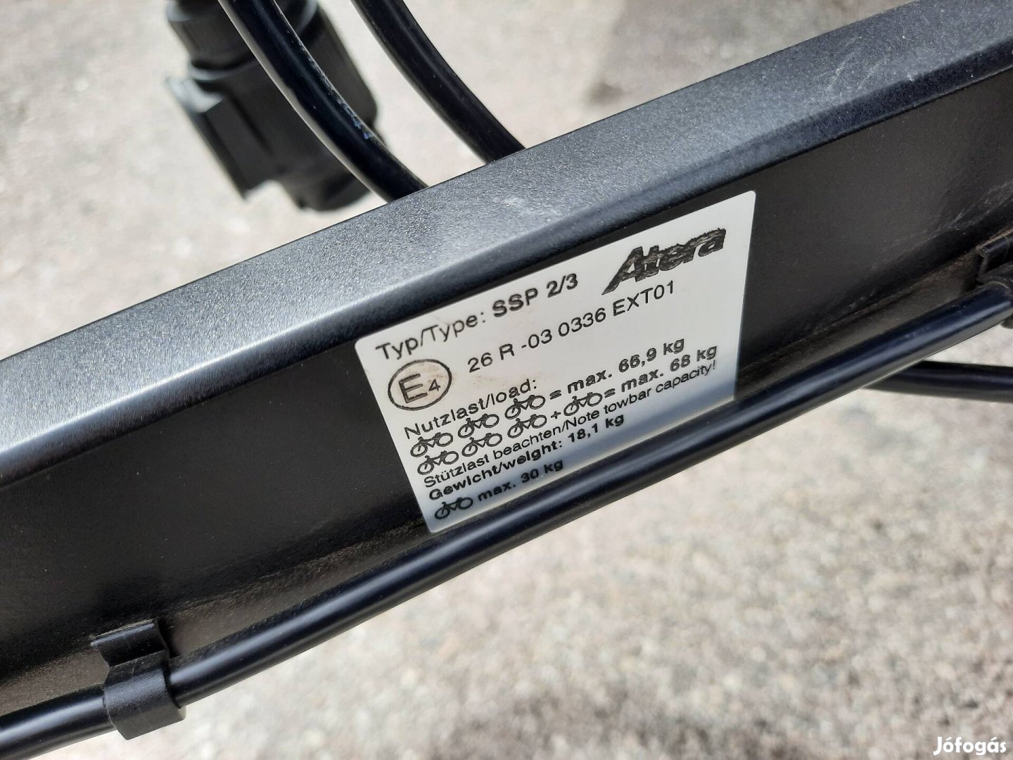 Atera Strada Sport M3 kerékpárszállító vonóhorogra 