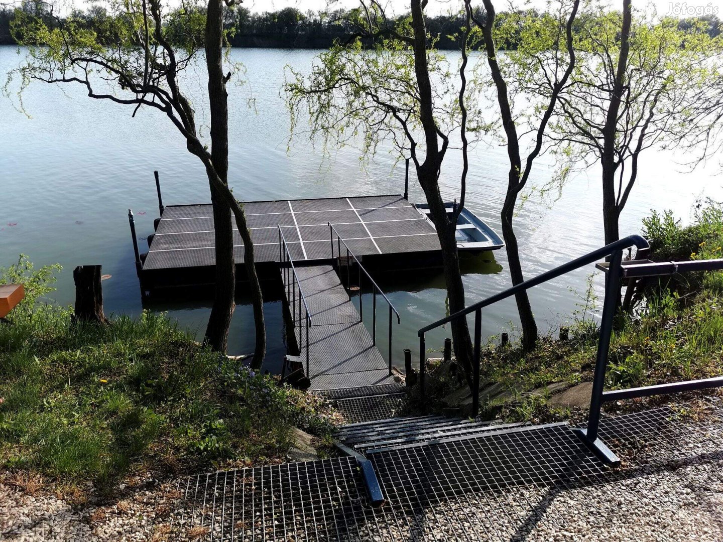 Atkai Holt - Tiszán móló, stég eladó