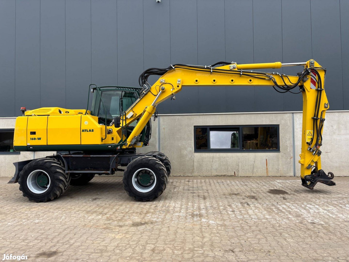 Atlas 160W / 9759 üzemóra / Lízing 20%-tól