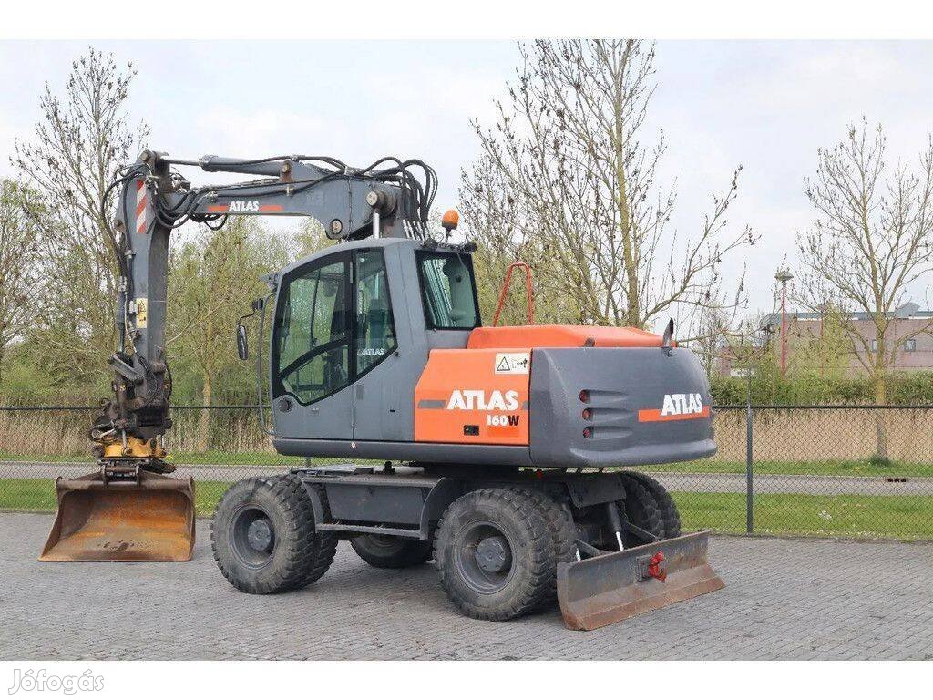 Atlas 160W / Rototilt / 12.103 üzemóra / Lízing 20%-tól