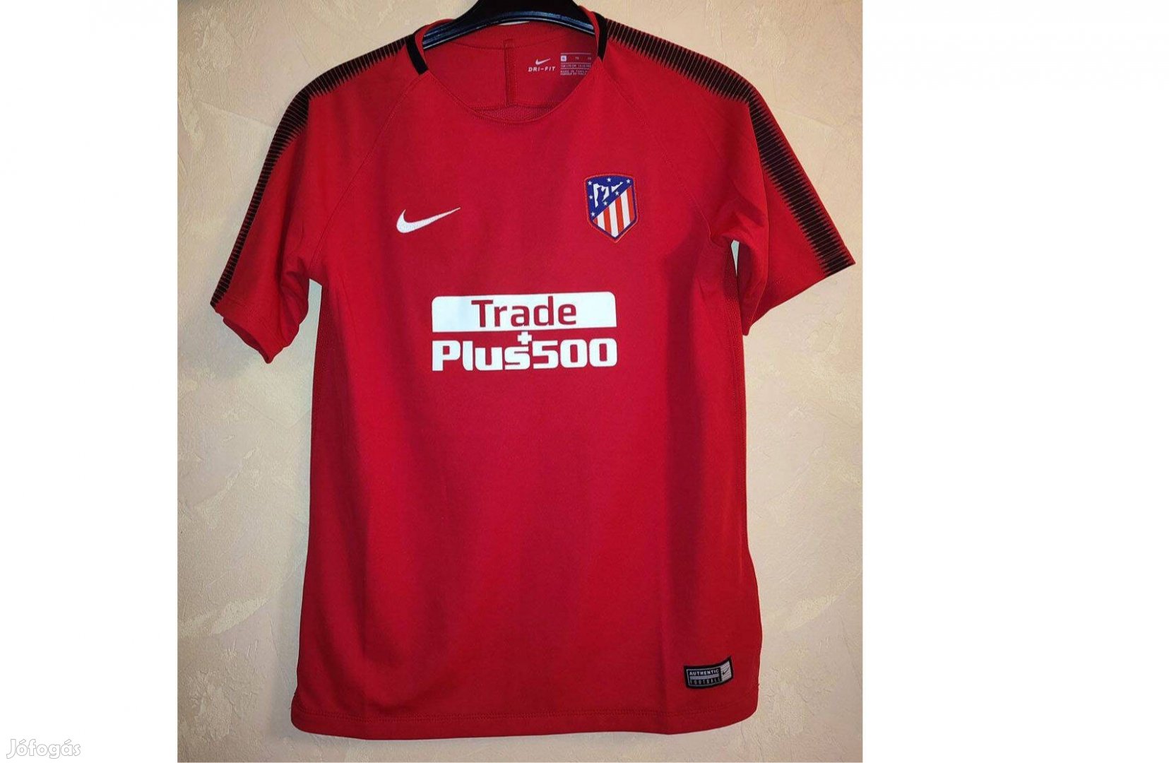 Atletico Madrid eredeti Nike gyerek focimez (158-170)