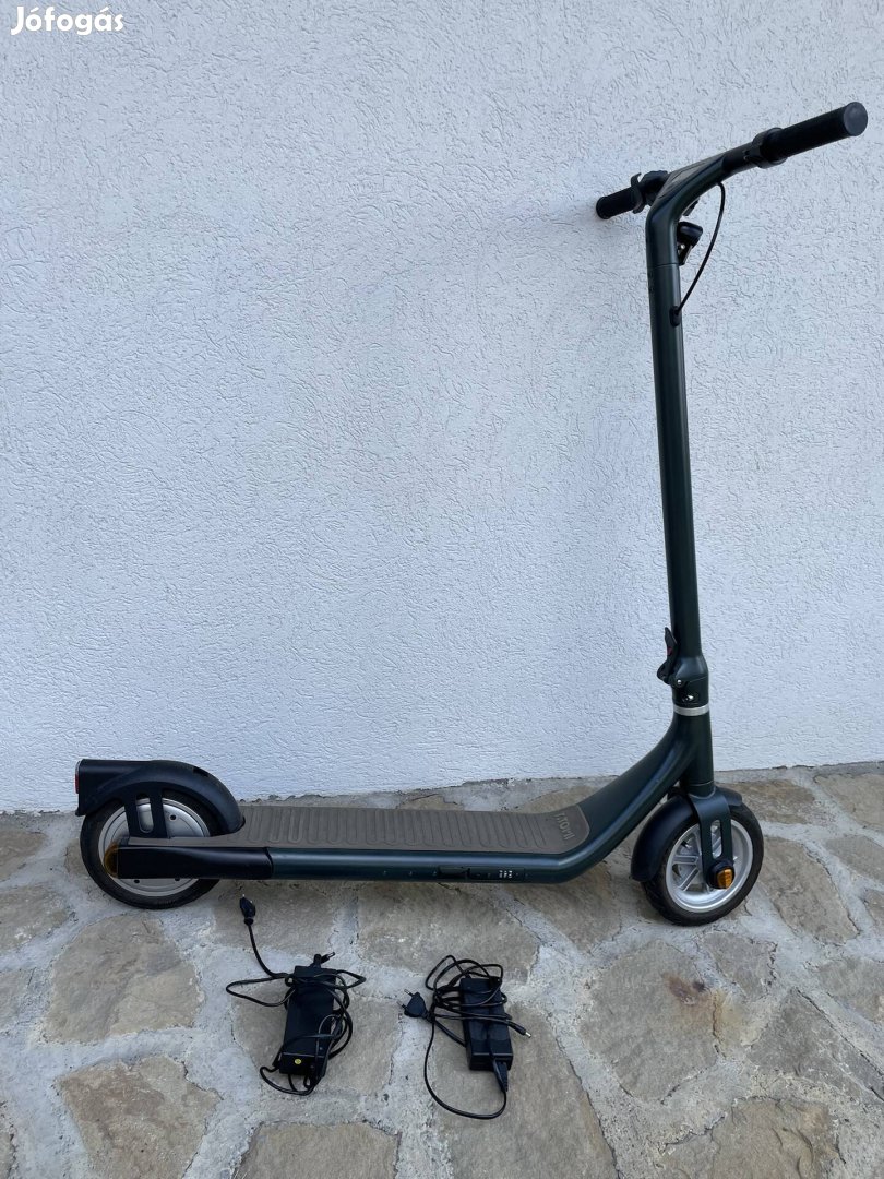 Atomi Alpha Elekromos roller