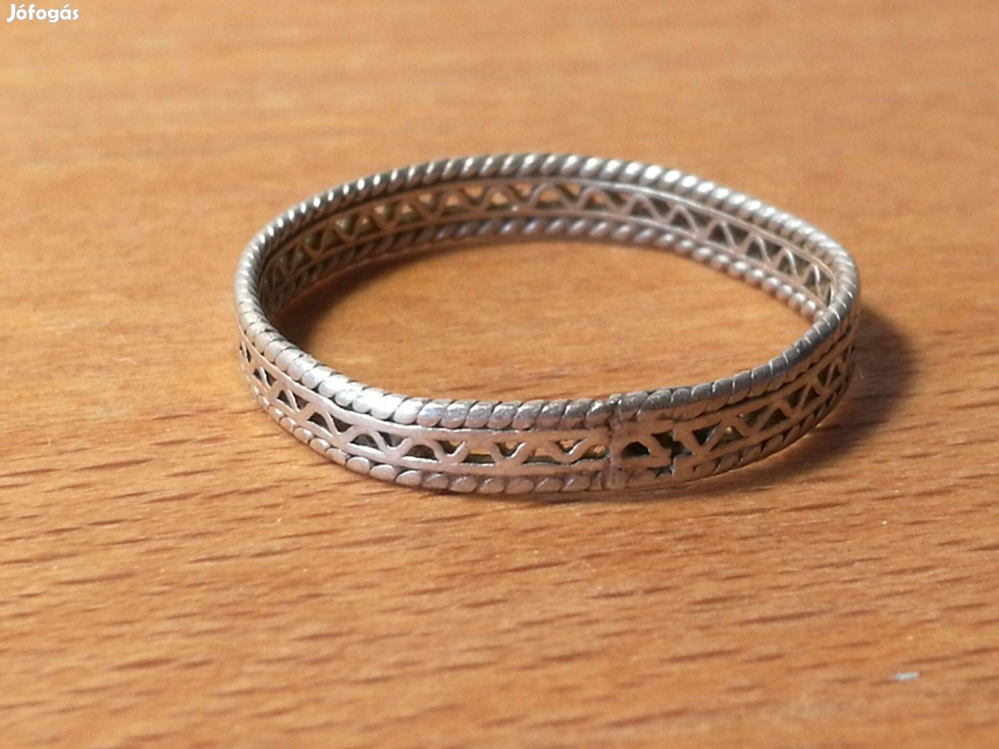 Áttört mintás szép kidolgozású ezüst gyűrű Görögországból 925