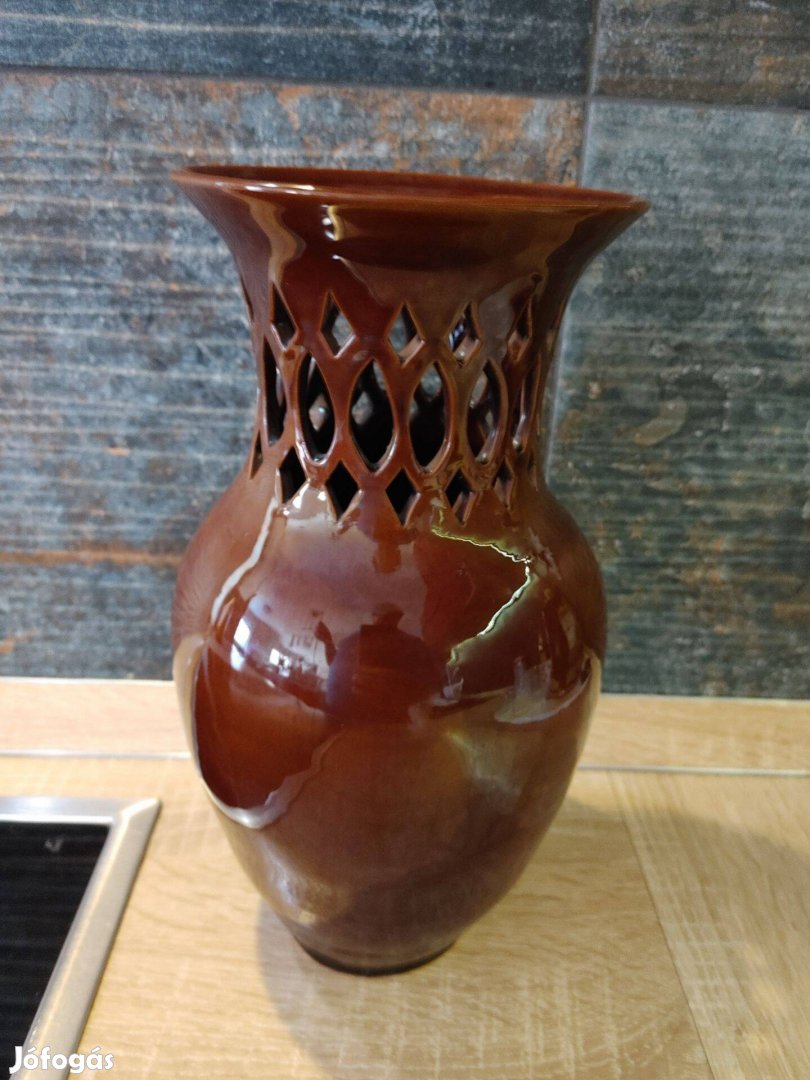 Áttört nyakú ritka kerámia váza